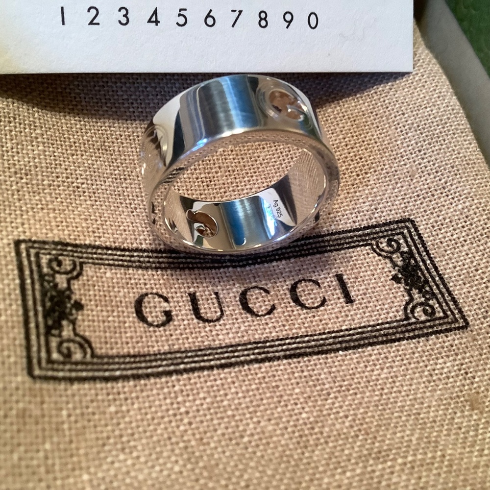 GUCCI Sterling Silver Cut Out Wide Band G Logo Ring SZ 8 - Picture 4 of 11